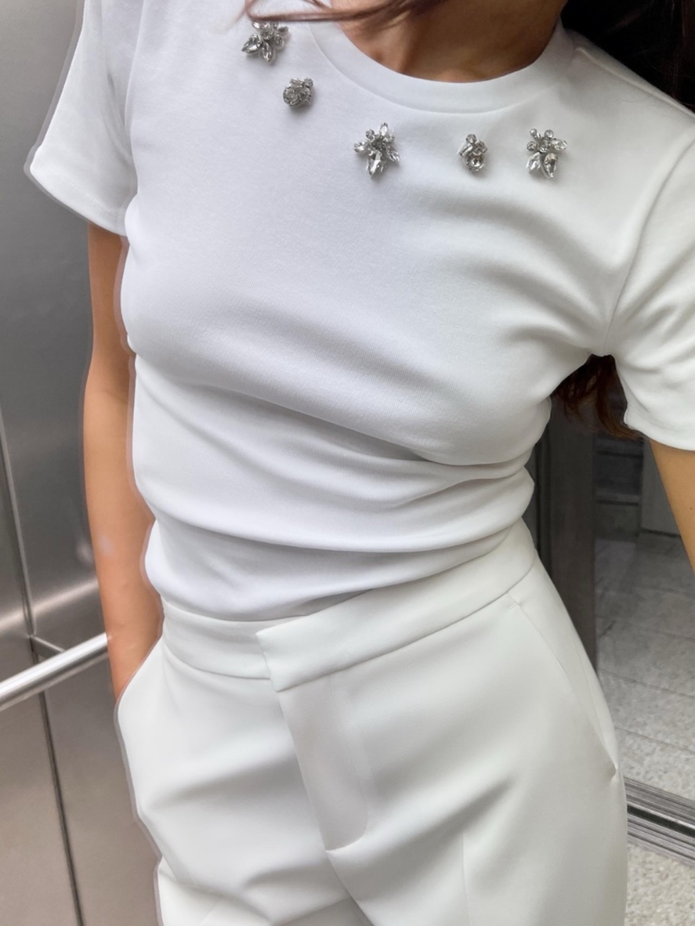 Zara White Short Sleeve T-Shirt with Rhinestone Embellishment Women's XS